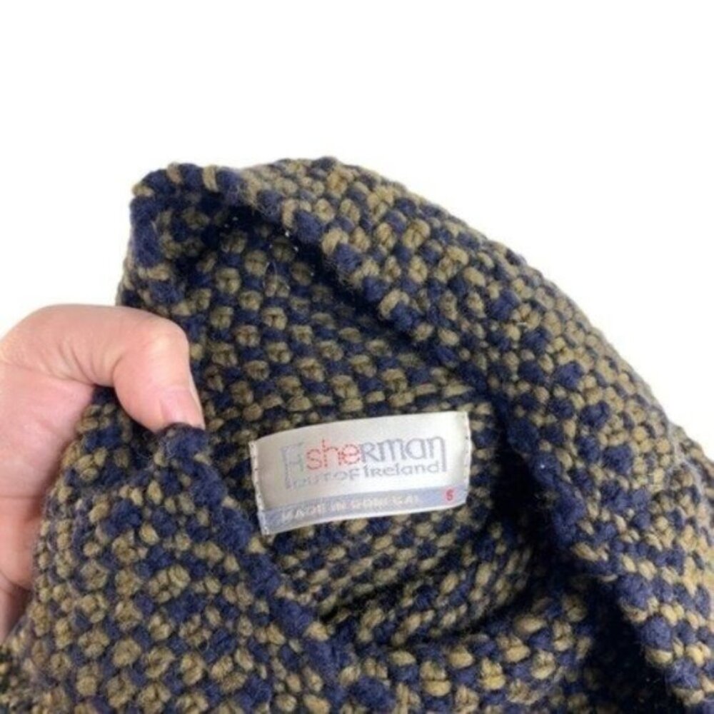 Fisherman Out of Ireland Merino Wool Knit Poncho in Woven Navy and Green - Picture 3 of 6